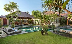 Kampung Ubud Villa